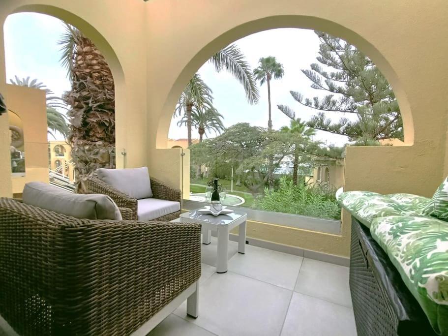 Casa Lumiere - A Little Gem In Maspalomas マスパロマス エクステリア 写真